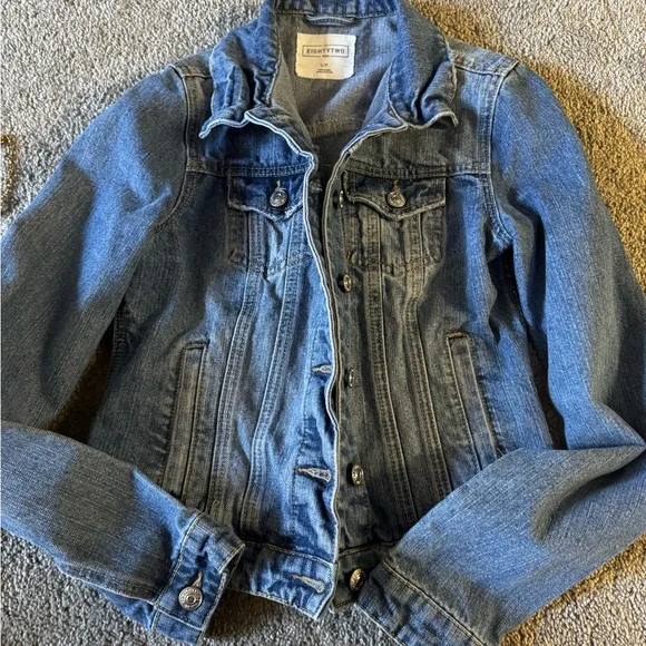 Denim jacket - Picture 1 of 1